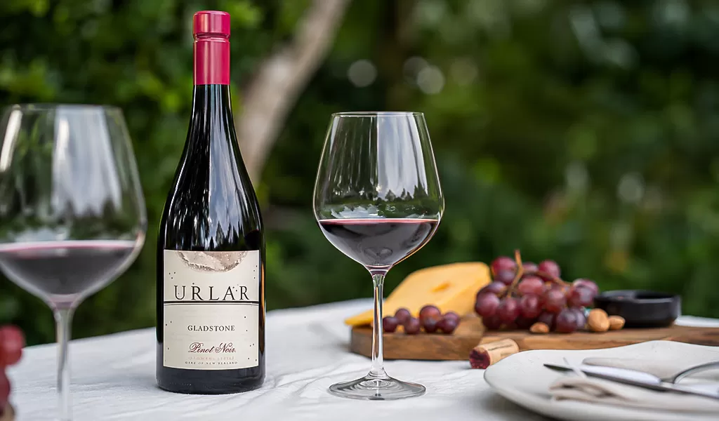 Rượu Vang Đỏ New Zealand Urlar Gladstone Growers Series Pinot Noir 2022